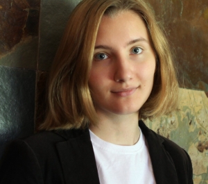 Portrait of Lauren Cox
